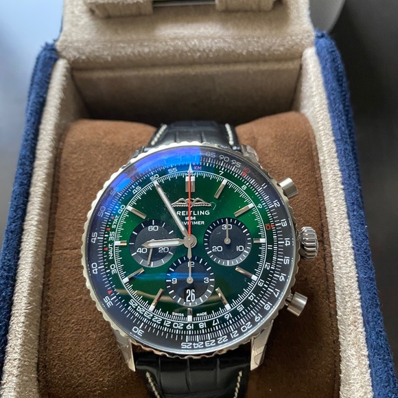 Breitling Navitimer 801 Chronograph 46 - Picture 1 of 4
